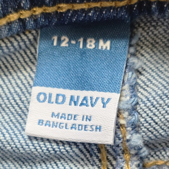 Little Lass, Okie Dokie And Old Navy Baby Girl Bundle - Picture 9 of 9
